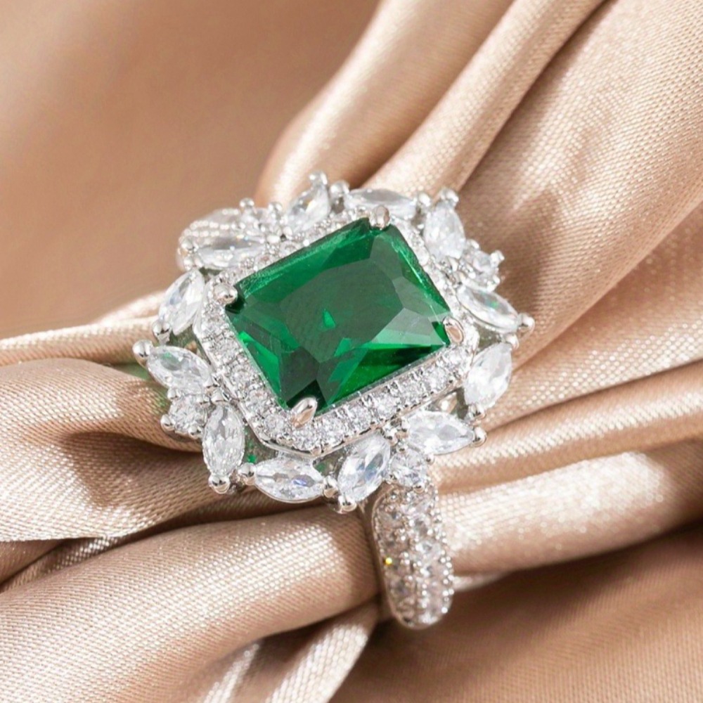 Women's Engagement Ring, Luxury Fashion Square Flower Design
